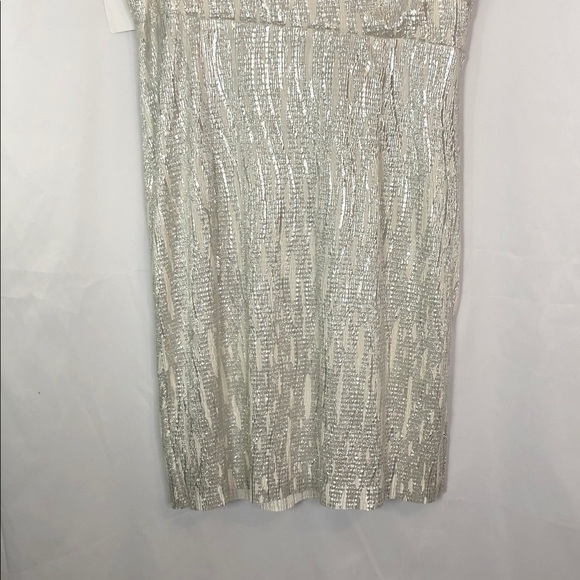 Connected Woman Plus Short Sleeve Silver Metallic Midi Dress Size 22W - Picture 10 of 14